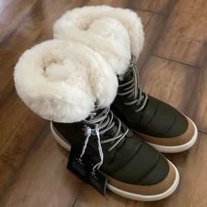 🆕 Sperry Plush med calf nylon boots